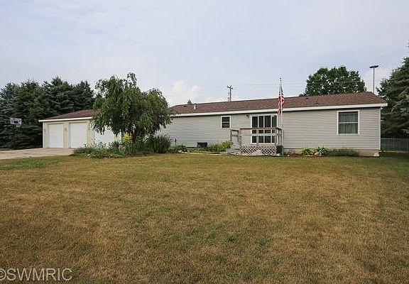 5th image of 7656 S Elm Ave