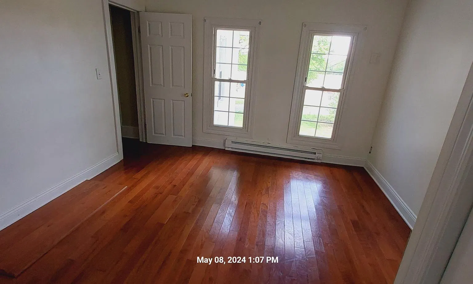 4 bed, 2176 sqft, $2,000 — Photo 1