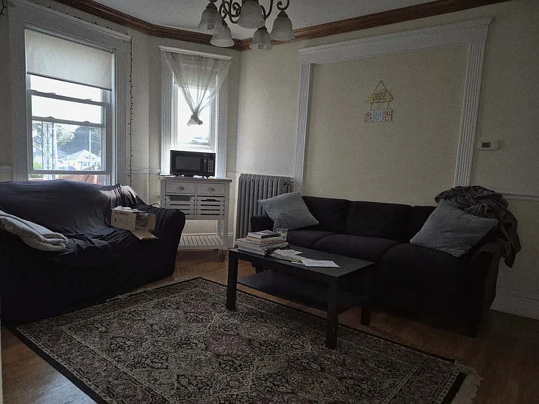 19 Woodward St — Photo 11
