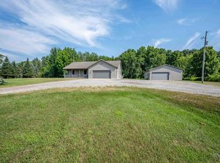 5818 W Baker Rd, Coleman, MI 48618