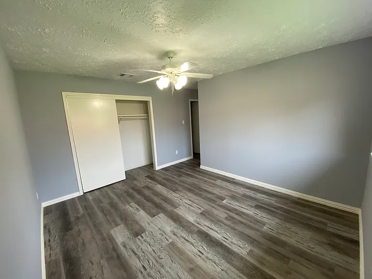 3510 Mattingham Dr — Photo 6