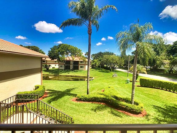 4th image of 15451 Pembridge Dr APT 222