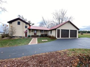 4976 S Lowell Park Rd, Polo, IL 61064