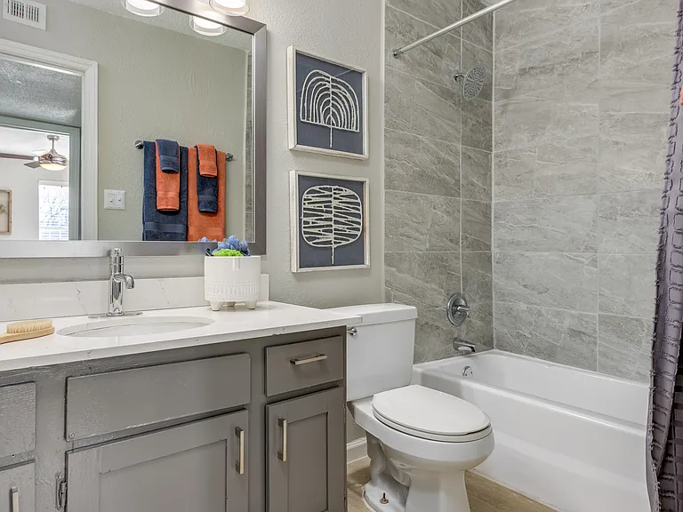 Winslow Apartments — Photo 10