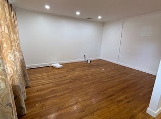 (Undisclosed Address), Hicksville, NY 11801