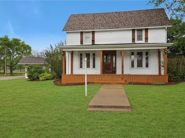 1509 5th St, Oswego, KS 67356