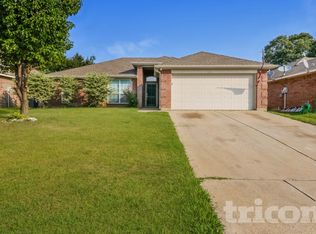 2108 Cancun Dr, Mansfield, TX 76063