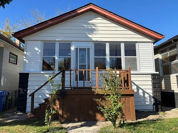 2nd image of 410 Caroline St