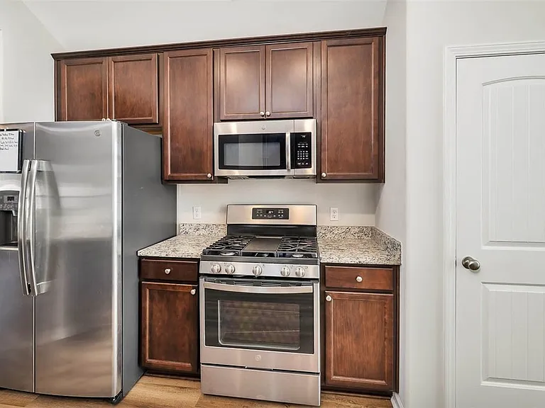 124 Heatherly Way — Photo 15
