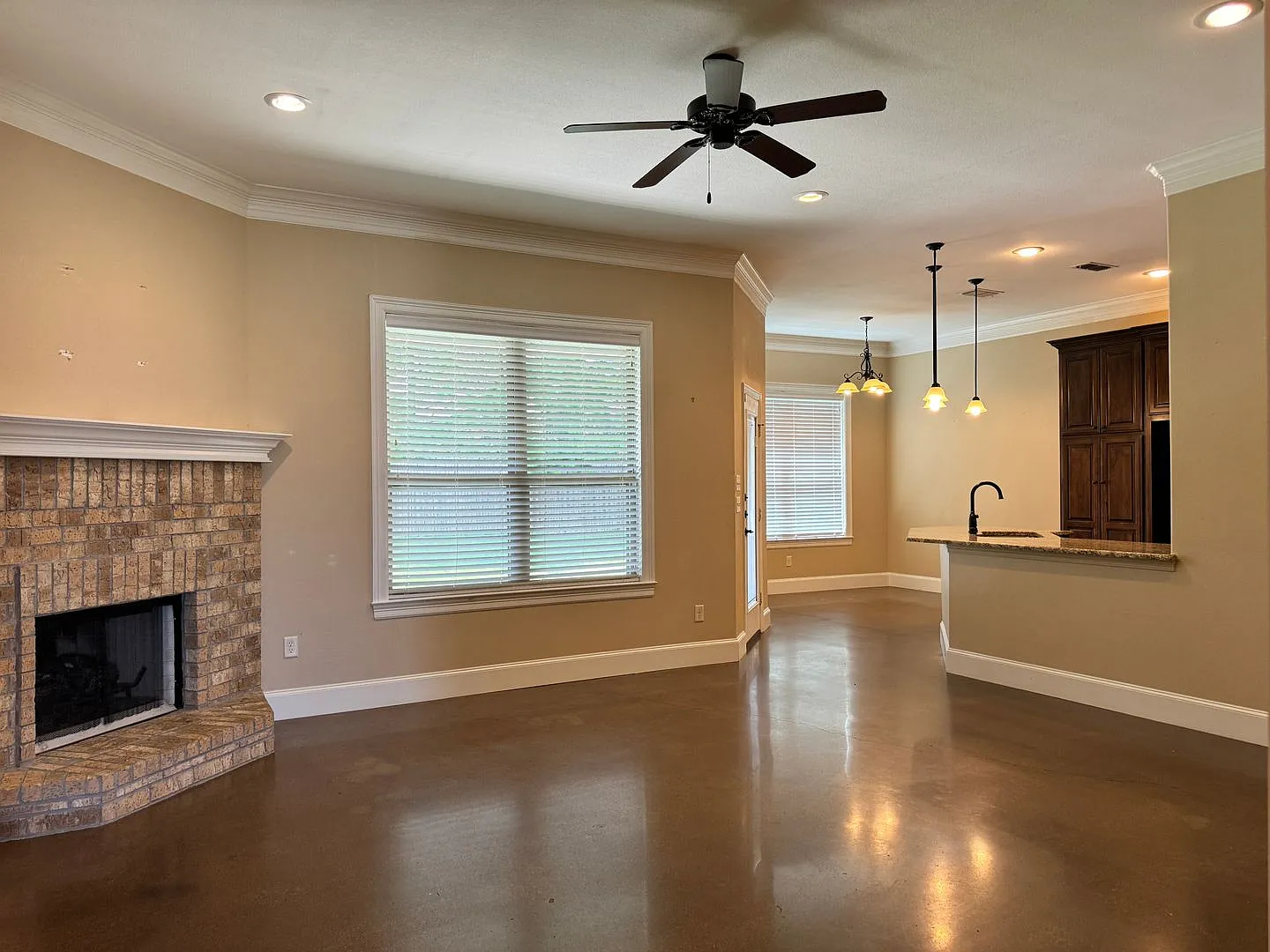 7345 Flat Rock — Photo 4