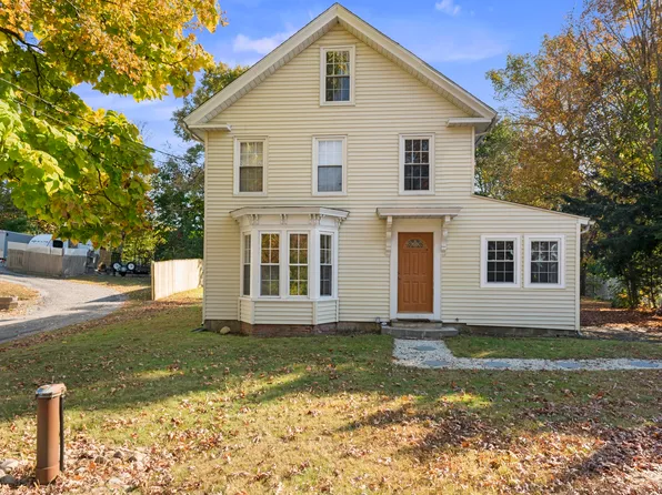 206 Main Street, Voluntown, CT 06384