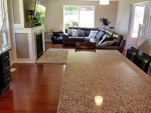 Great room with high output gas fireplace 