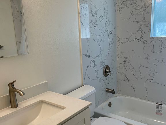 5th image of 1719 Ashbury Dr