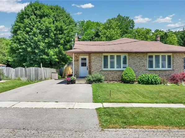 151 Tannery St, Wilmot, ON N3A 2S3