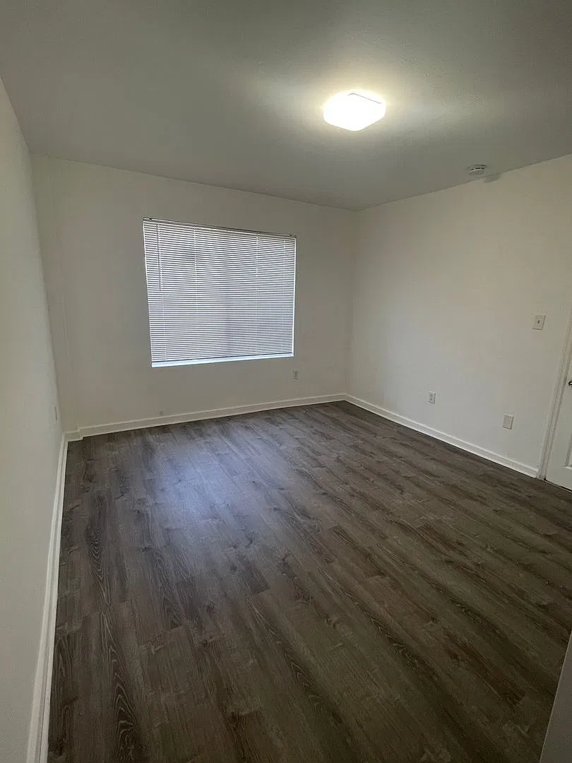 2 Bed/1 Bath in the Heart of Little Havana! — Photo 3