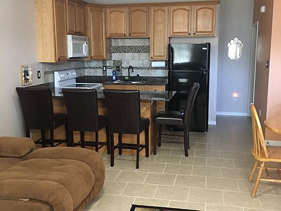 3rd image of 1170C Century Oaks Dr