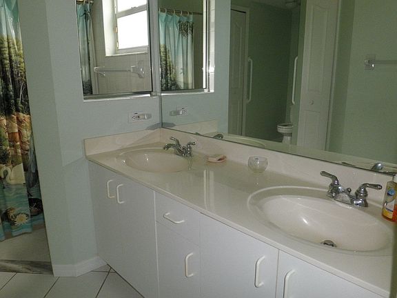 4th image of 8003 Palomino Dr #8003