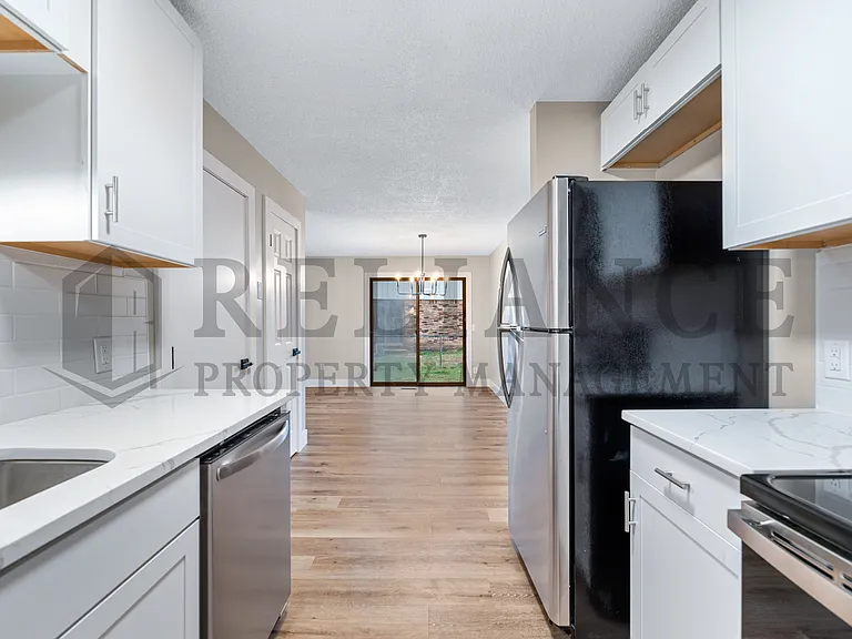 6908 W Oneil St — Photo 18