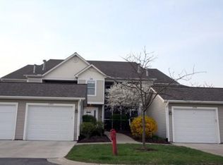 1579 Oakfield Dr, Ann Arbor, MI 48108