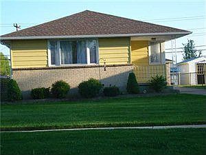 1st image of 173 Crandon Blvd