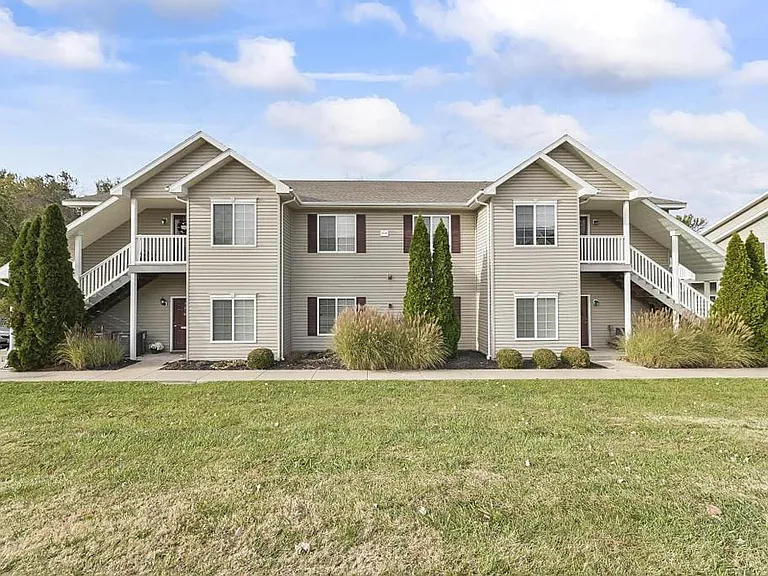 1303 Black Diamond Dr — Photo 20