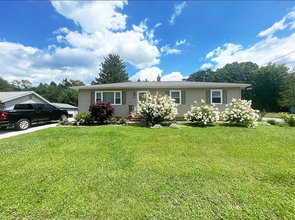 1557 Breiding Rd, Akron, OH 44310