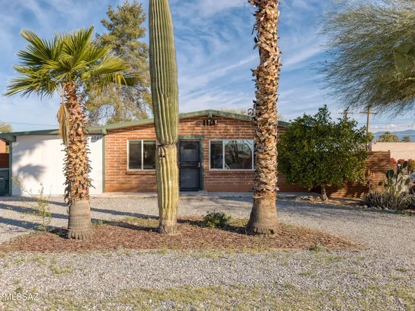 5549 E 2nd St, Tucson, AZ 85711