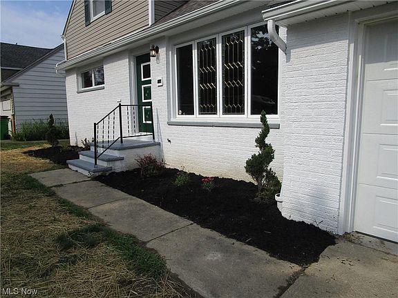 2nd image of 1856 Braeburn Park Dr