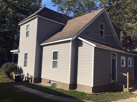 2nd image of 814 W North St #814
