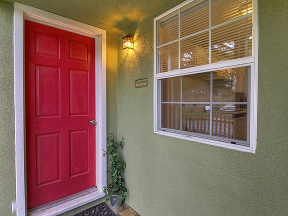 2nd image of 5220 19th Ave