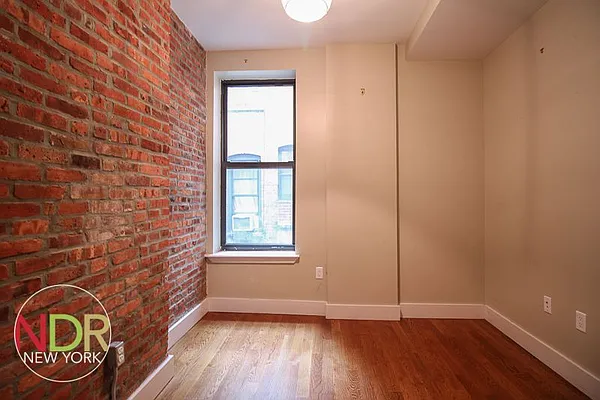 Rented by Next Door Realty NYC | media 16