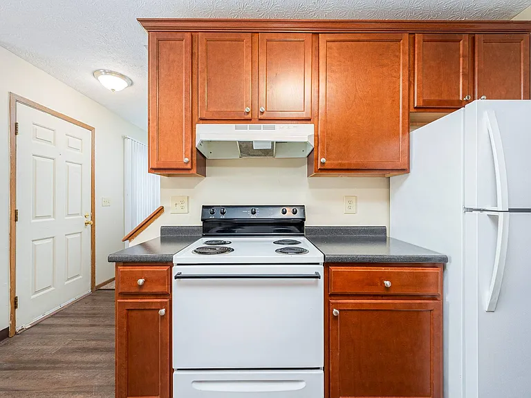 Copperleaf — Photo 5