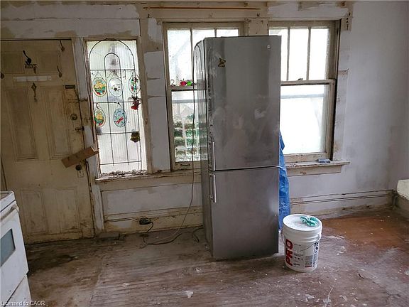 2nd image of 74 Carrick Ave