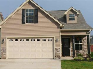 217 Dellwood Dr, Spartanburg, SC 29301