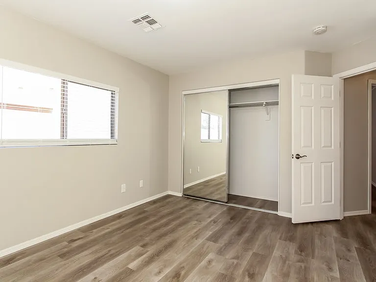 11807 W Ester Dr — Photo 14