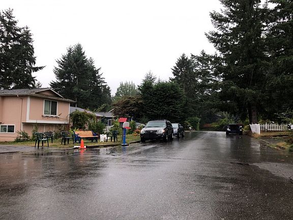 5th image of 6120 NE 203rd St