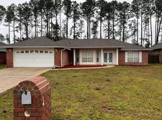 1841 Southbay Dr, Pensacola, FL 32506