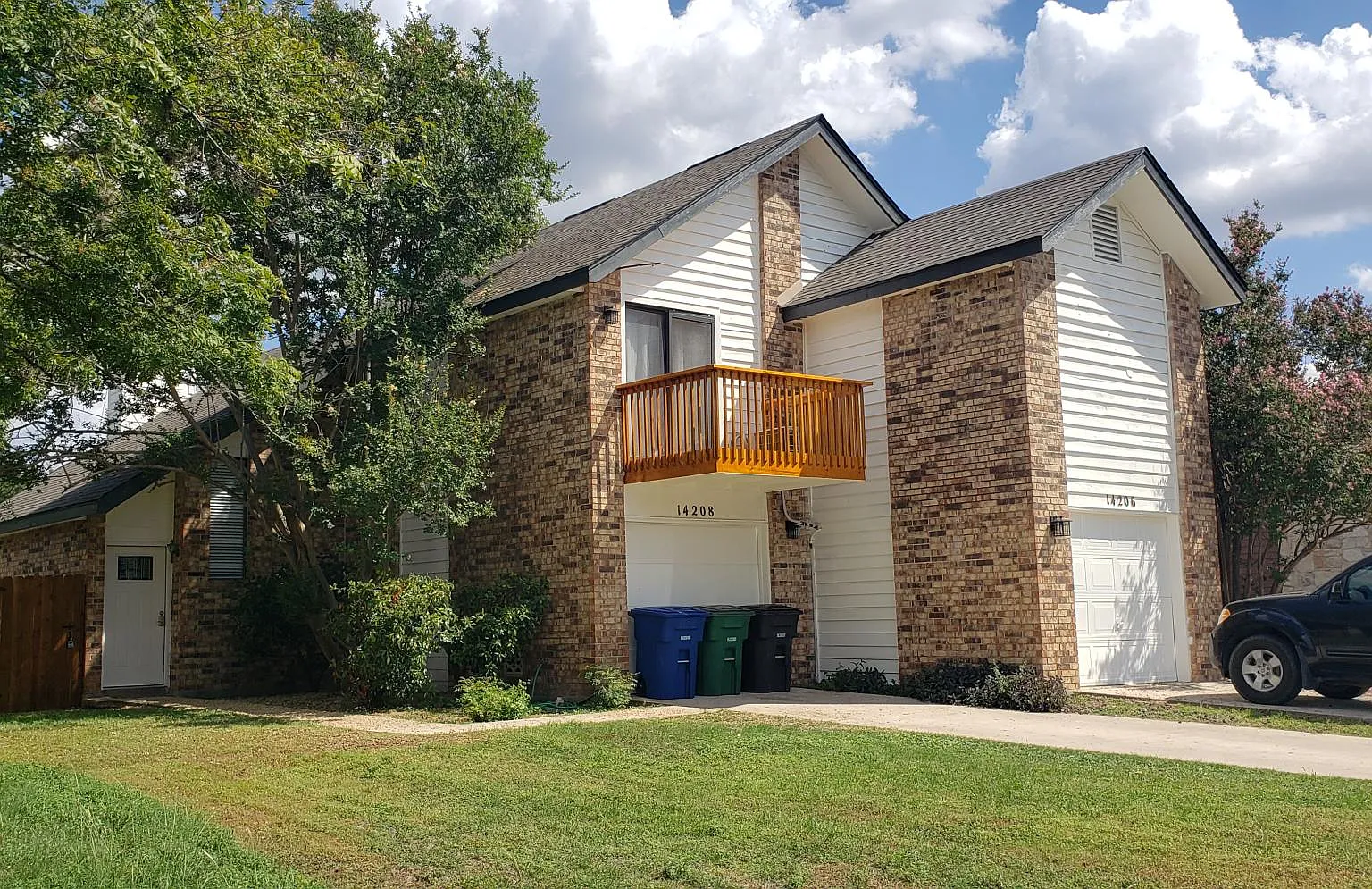 2 bed, 1200 sqft, $1,750 — Photo 1
