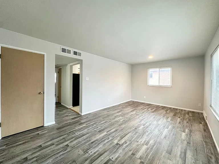 4205-4261 Fatima Dr — Photo 4