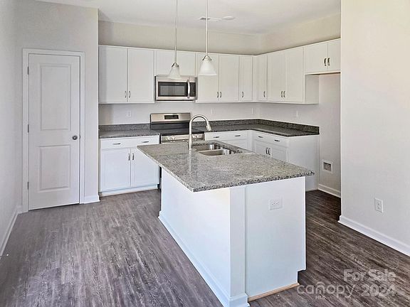 2nd image of 518 Adaline Dr