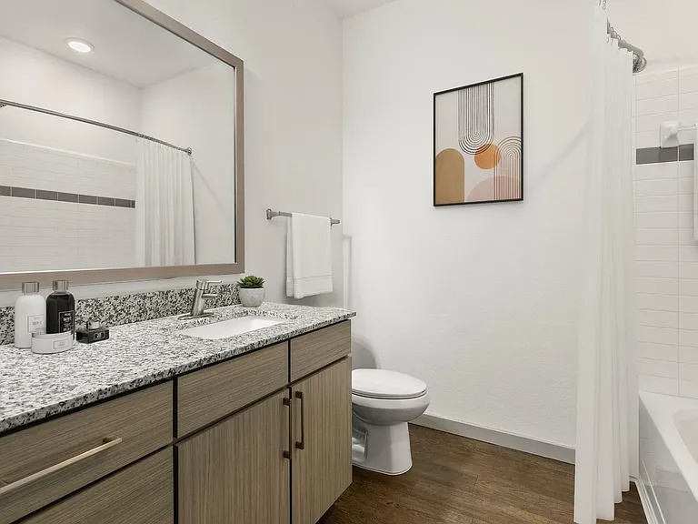 The Lodge at Hidden River - Bathroom