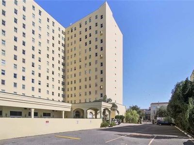 1205 Saint Charles Ave APT 402, New Orleans, LA, 70130