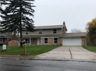 1354 Kennebec Rd, Grand Blanc, MI 48439