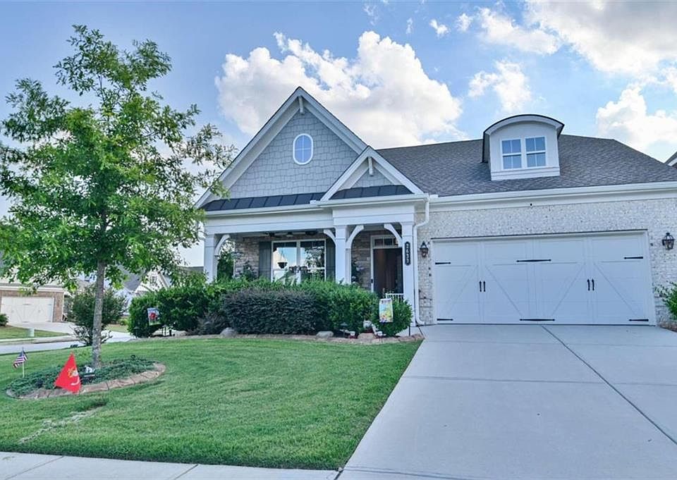 1st image of 2633 Dorset Ln