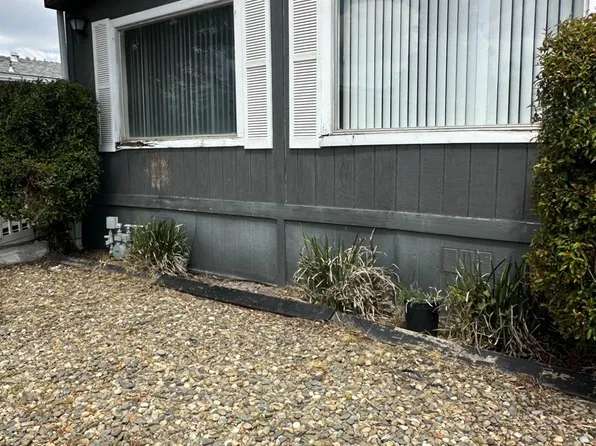 2125 Festival Ln, Modesto, CA 95350