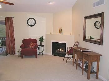 5th image of 261 Kirsta Ln