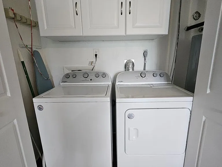 3413 Newport Dr — Photo 12