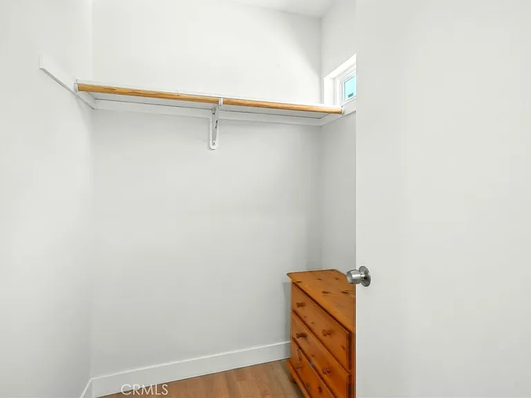 9221 Swinton Ave — Photo 3