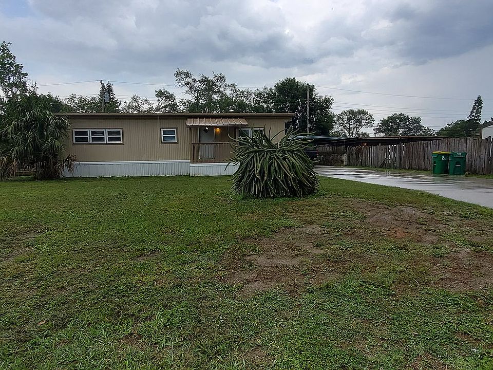 1st image of 458 Sea Horse Ln