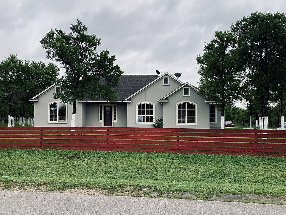 1st image of 195 Cabana Vista Dr